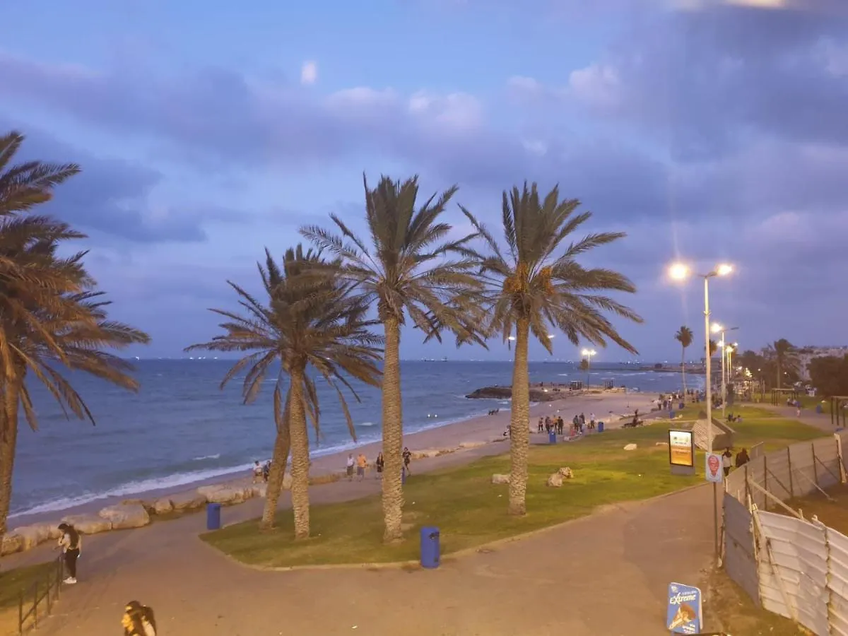 Blue Sky Hotel Haifa