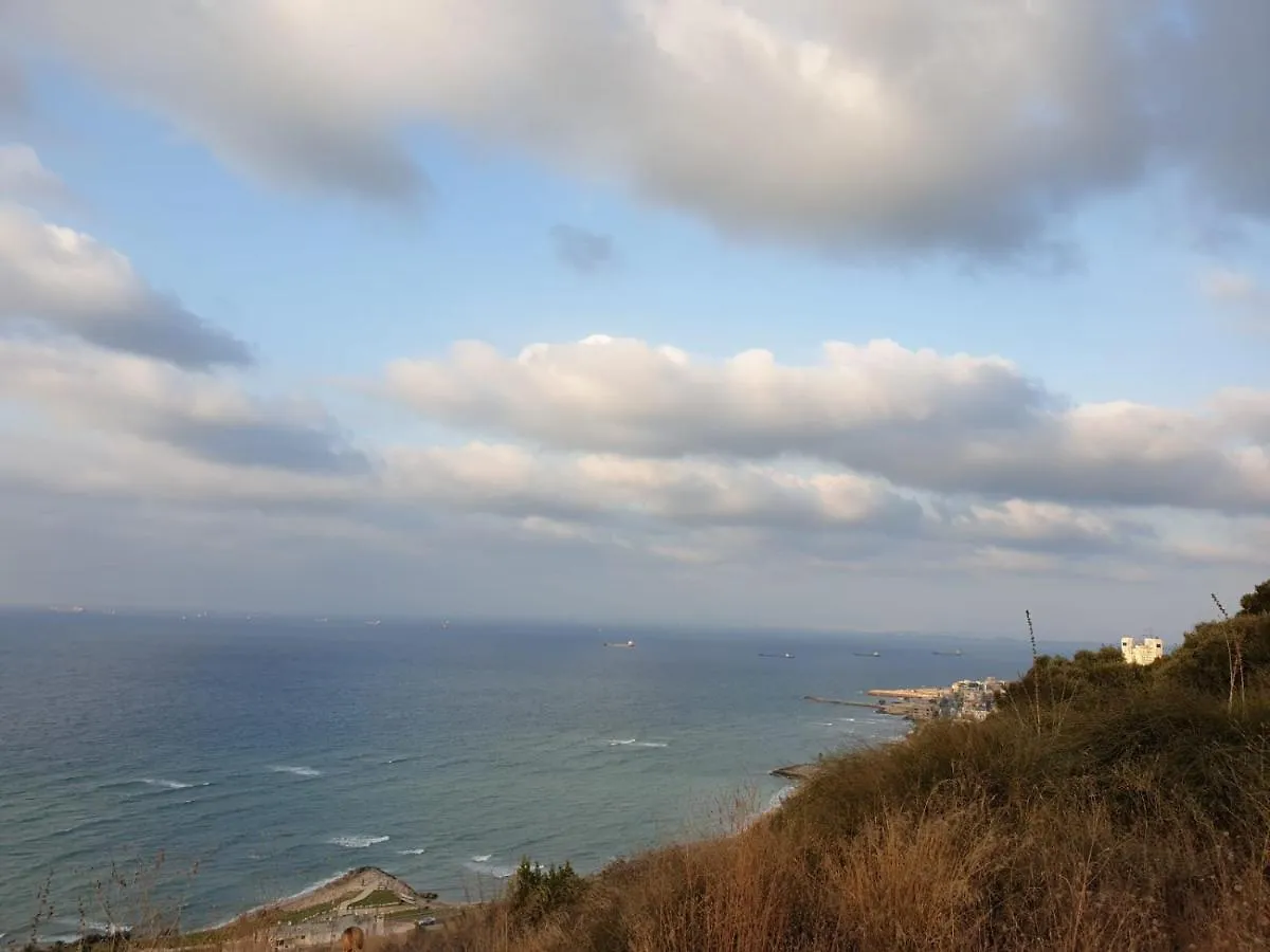 Blue Sky Hotel Haifa